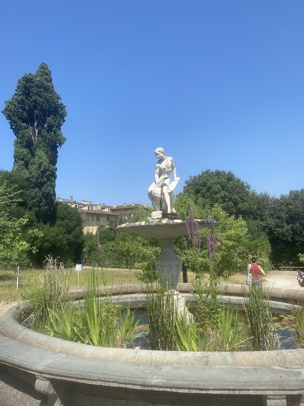Hidden statue Boboli Gardens