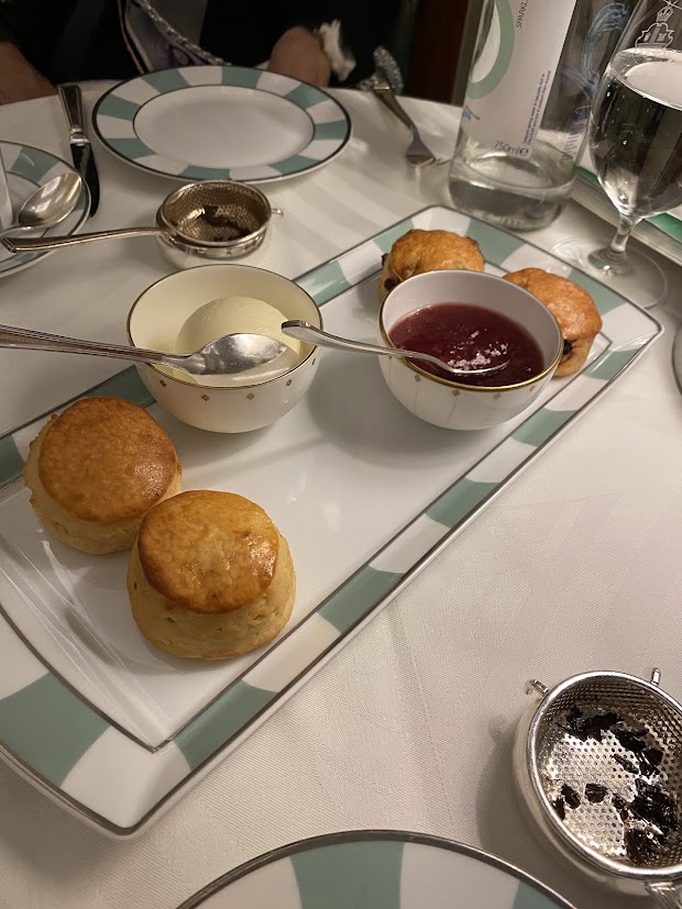 Scones with clotted cream and preserve at Claridge&rsquo;s afternoon tea