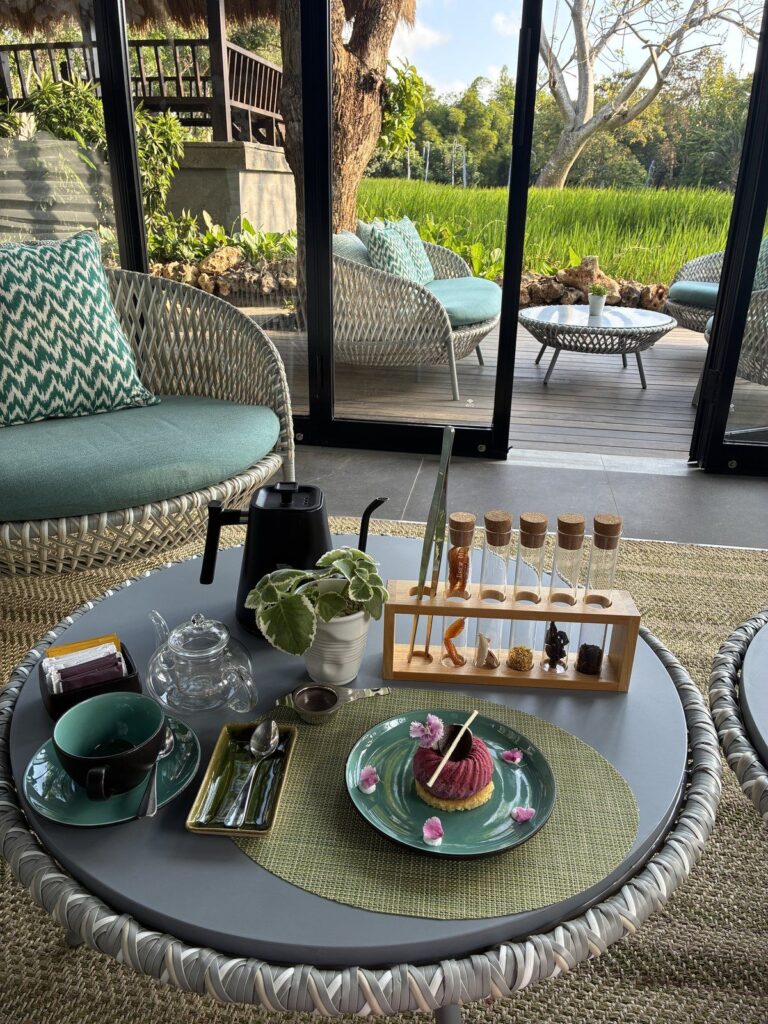 Tea blending tray at Orchid Lounge